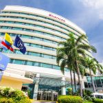 Hotel Sheraton Guayaquil <img src="http://turismoaccesible.ec/site/wp-content/uploads/accesibilidad/semaforo_alto1.png"  width="150px">