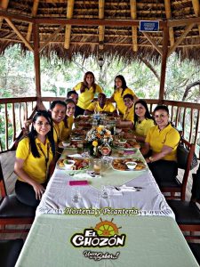 RESTAURANTE Y PICANTERÍA EL CHOZÓN