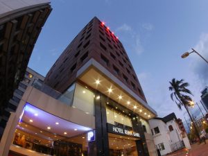 Foto Hotel Reina Isabel 00